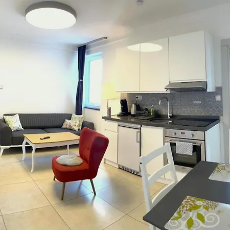 Appartement Gepflegtes Und Schoenes Ferienapartment Im Neubau Lübeck